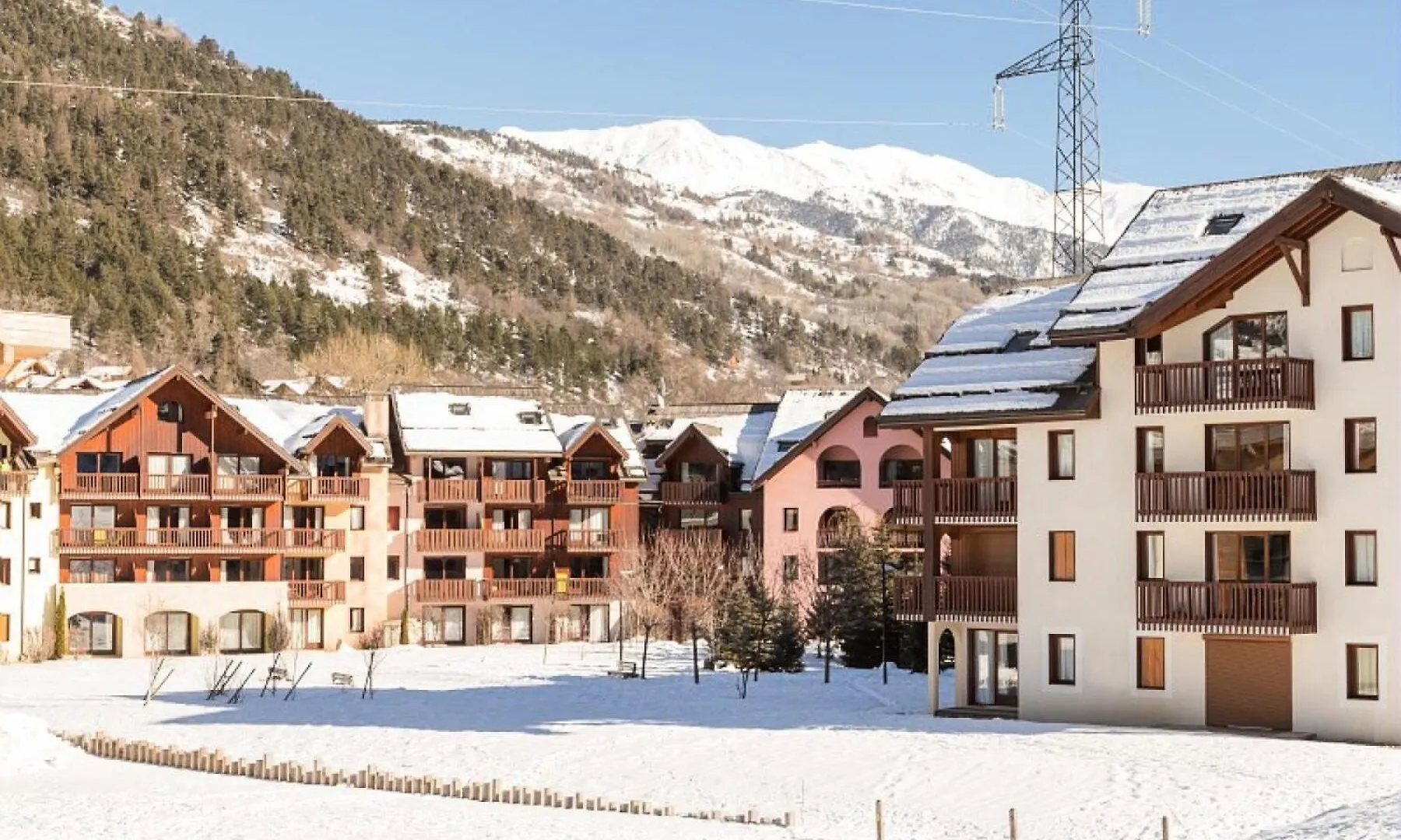 Residence L'Alpaga - Maeva Home - Appartement 3 Pieces 8 Personnes - Budget 74 La Salle-les-Alpes 0*,